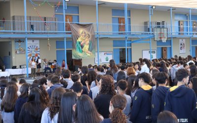 DIOS SIEMPRE GUARDA LO MEJOR PARA CADA UNO DE NOSOTROS