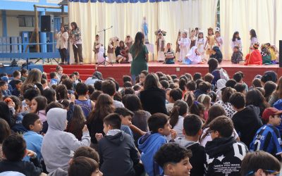 Cierre del Mes de María y Celebración de Adviento en el Instituto Abdón Cifuentes