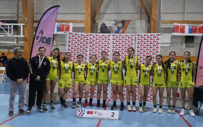 Medalla de plata para el basquetbol Damas IAC