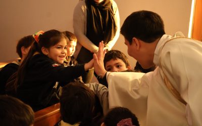 Nuestros institutanos de Pre kínder también van a misa
